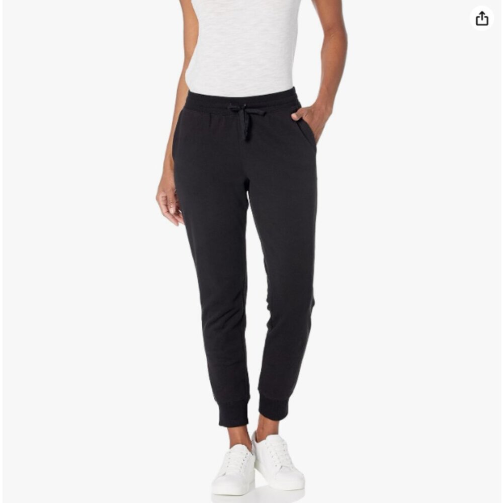 Amazon Essentials Women's Fleece Jogger Sweatpant - Black - Medium